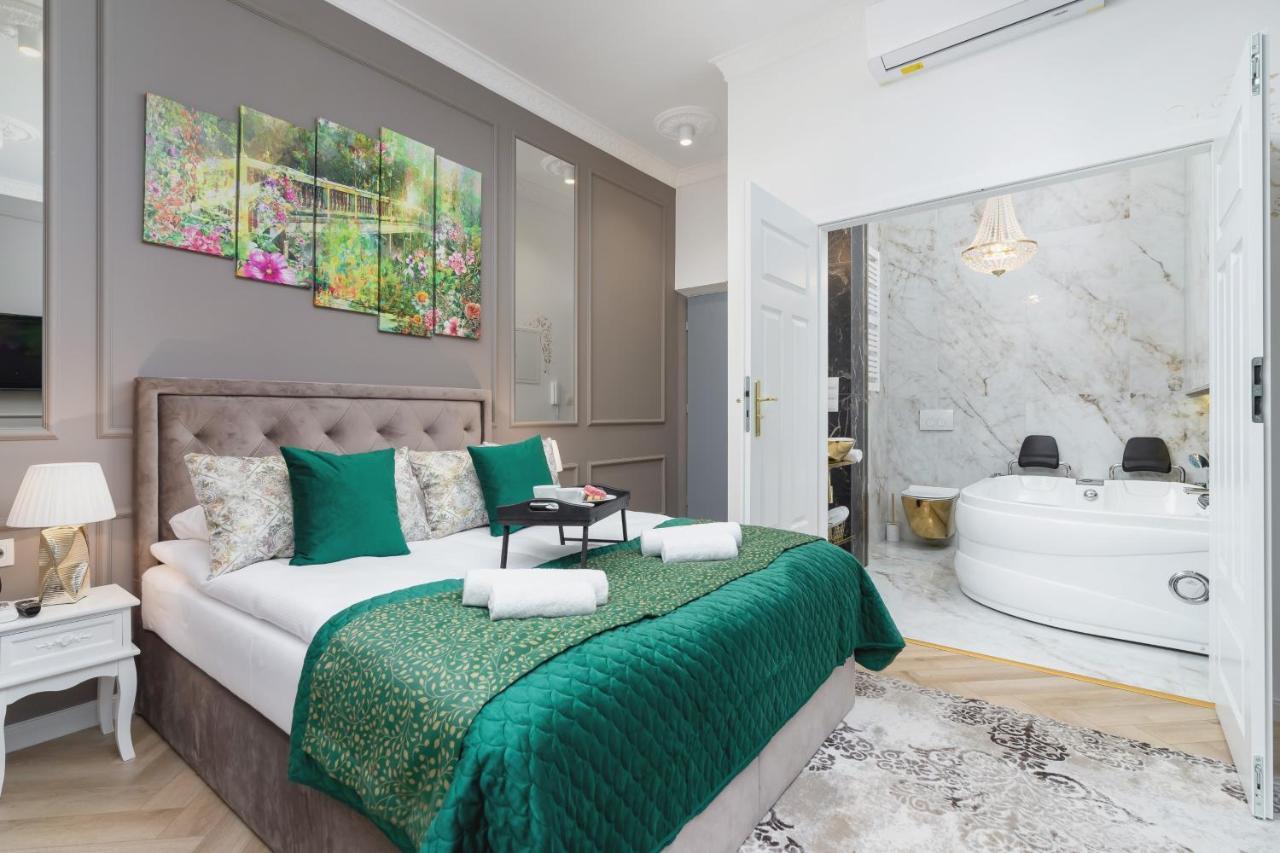 Kazimierz With Jacuzzi By Renters Prestige Апартаменти Краків