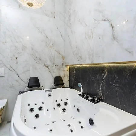 Kazimierz Studio With Jacuzzi By Renters Prestige Krakow Exterior photo